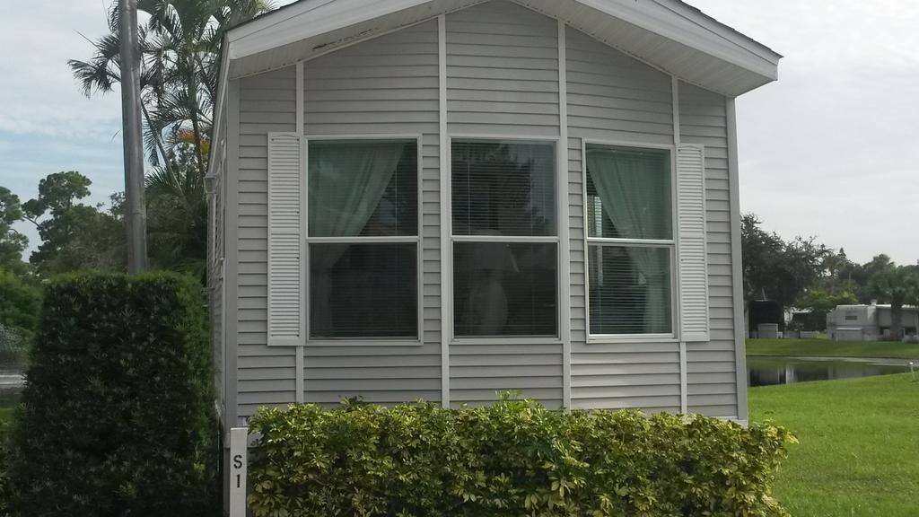 Road Runner Travel Resort Fort Pierce Room photo
