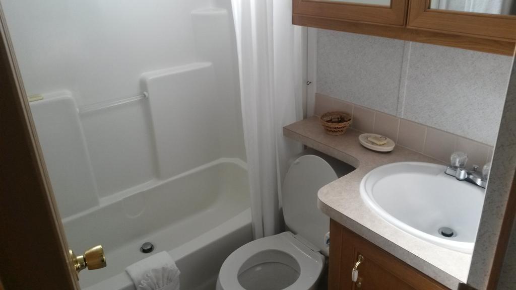 Road Runner Travel Resort Fort Pierce Room photo